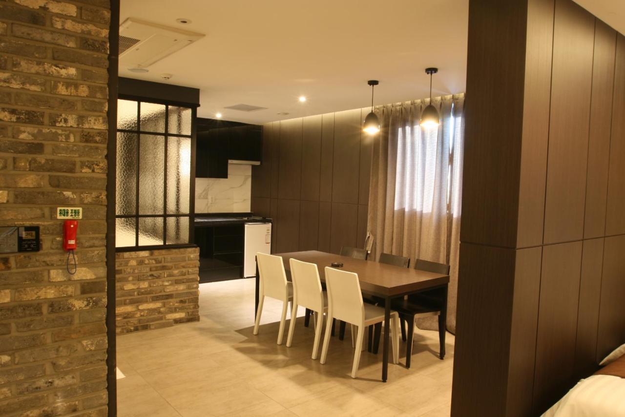 Hotel Banwol Asiad Inchon Exteriör bild