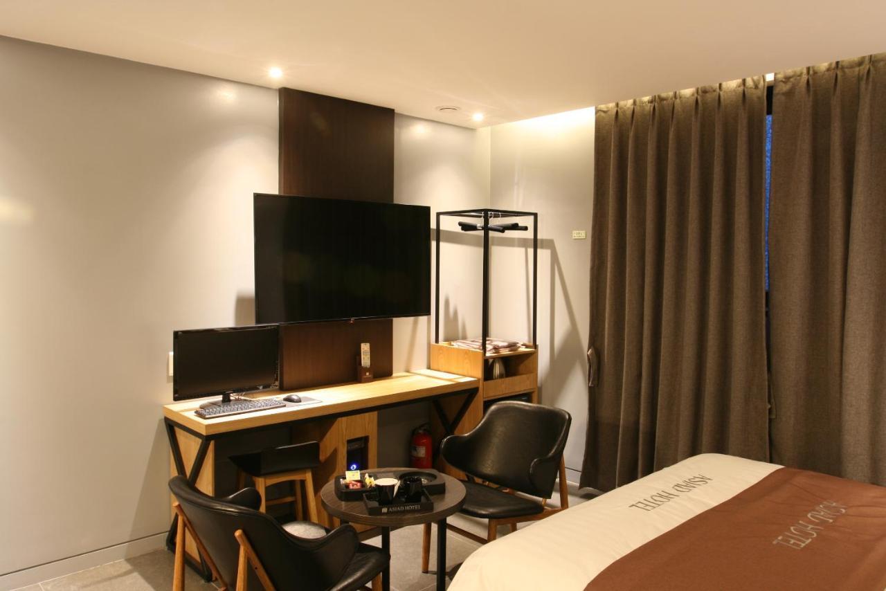 Hotel Banwol Asiad Inchon Exteriör bild